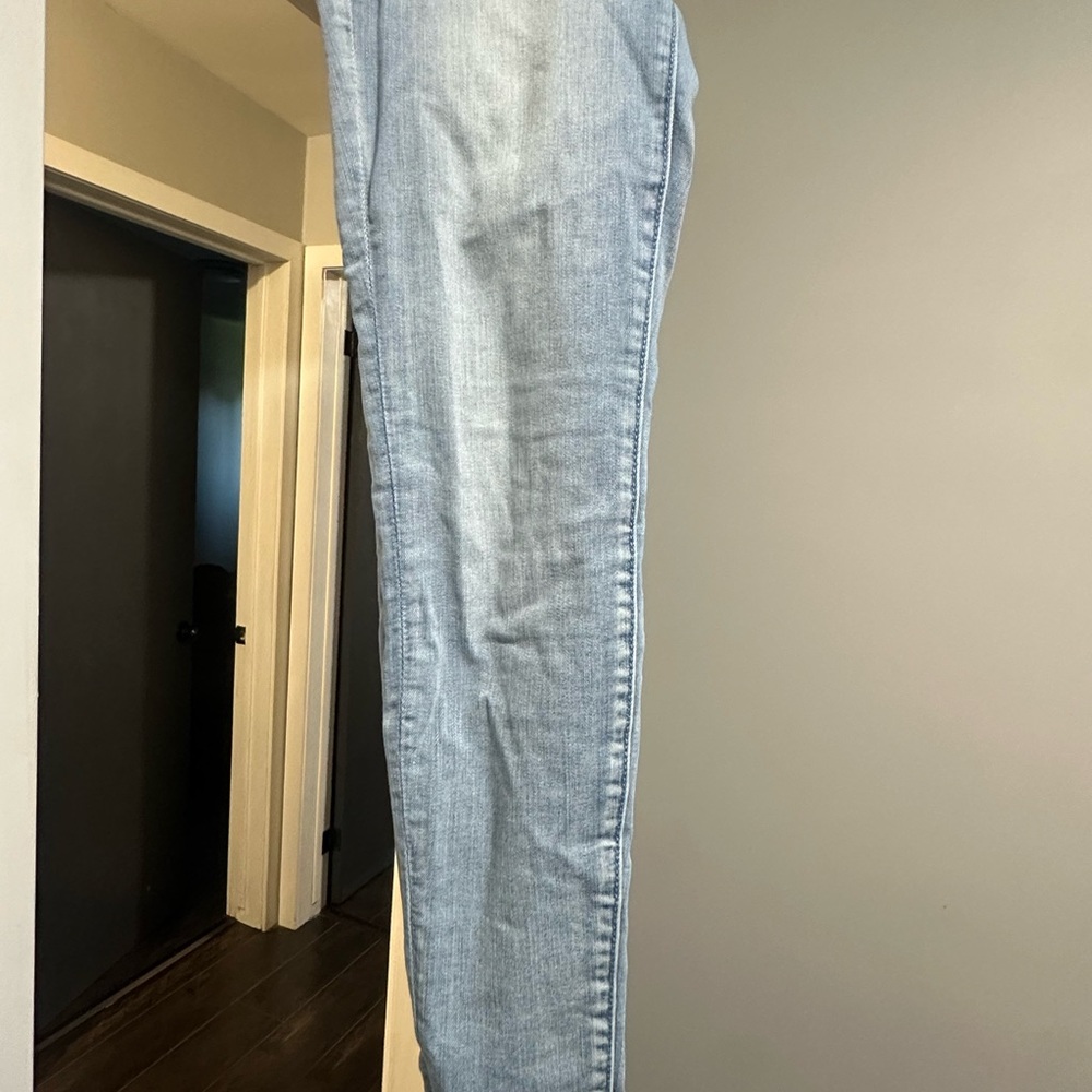 Sky Blue Skinny American Eagle Women's Jeans